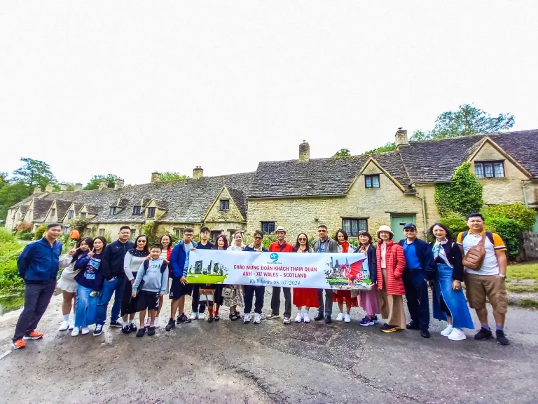 Đoàn Khám phá UK khởi hành 08/07/2024 – ảnh 4