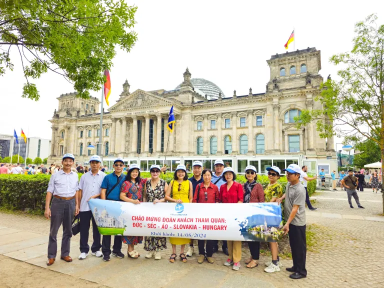 Đoàn Khám phá Đông Âu khởi hành 14/08/2024 – ảnh 3